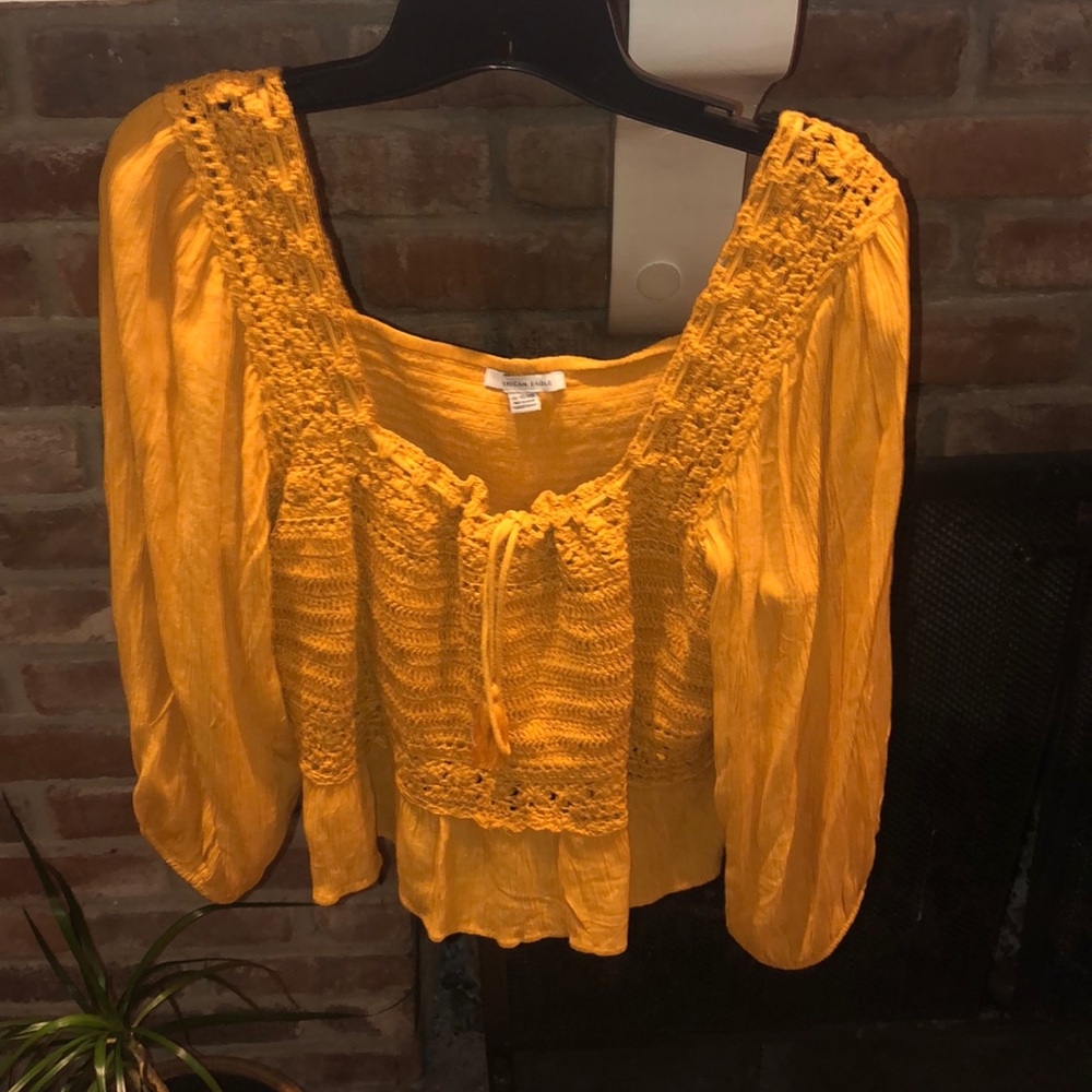 AMERICAN EAGLE Crochet Lace Square